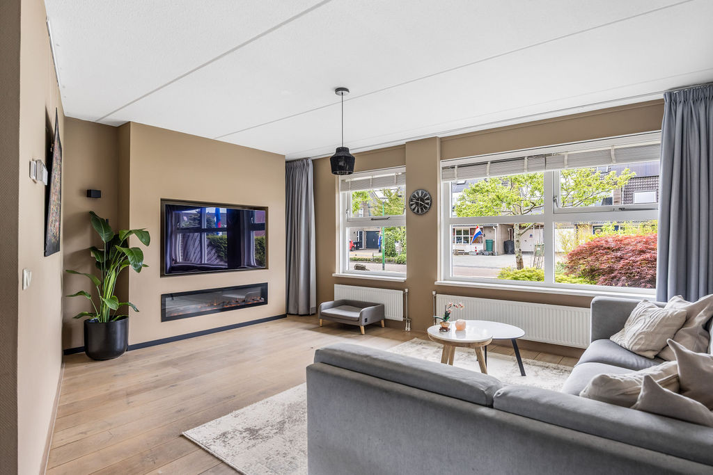Tussenwoning te koop: Koolwitje 49, Sneek