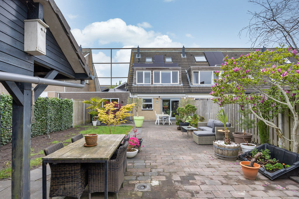 Tussenwoning te koop: Koolwitje 49, Sneek