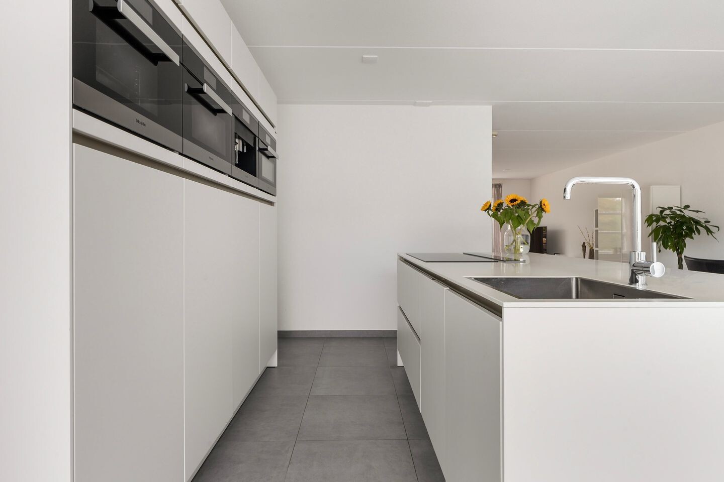 Tussenwoning te koop: Zomermeter 30, Sneek