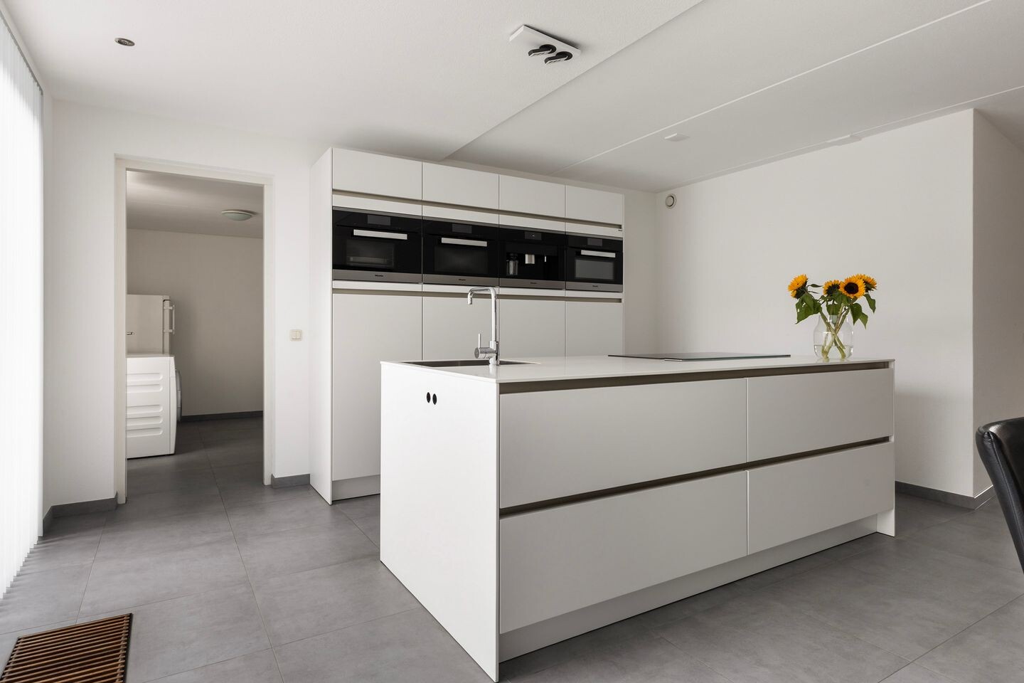 Tussenwoning te koop: Zomermeter 30, Sneek