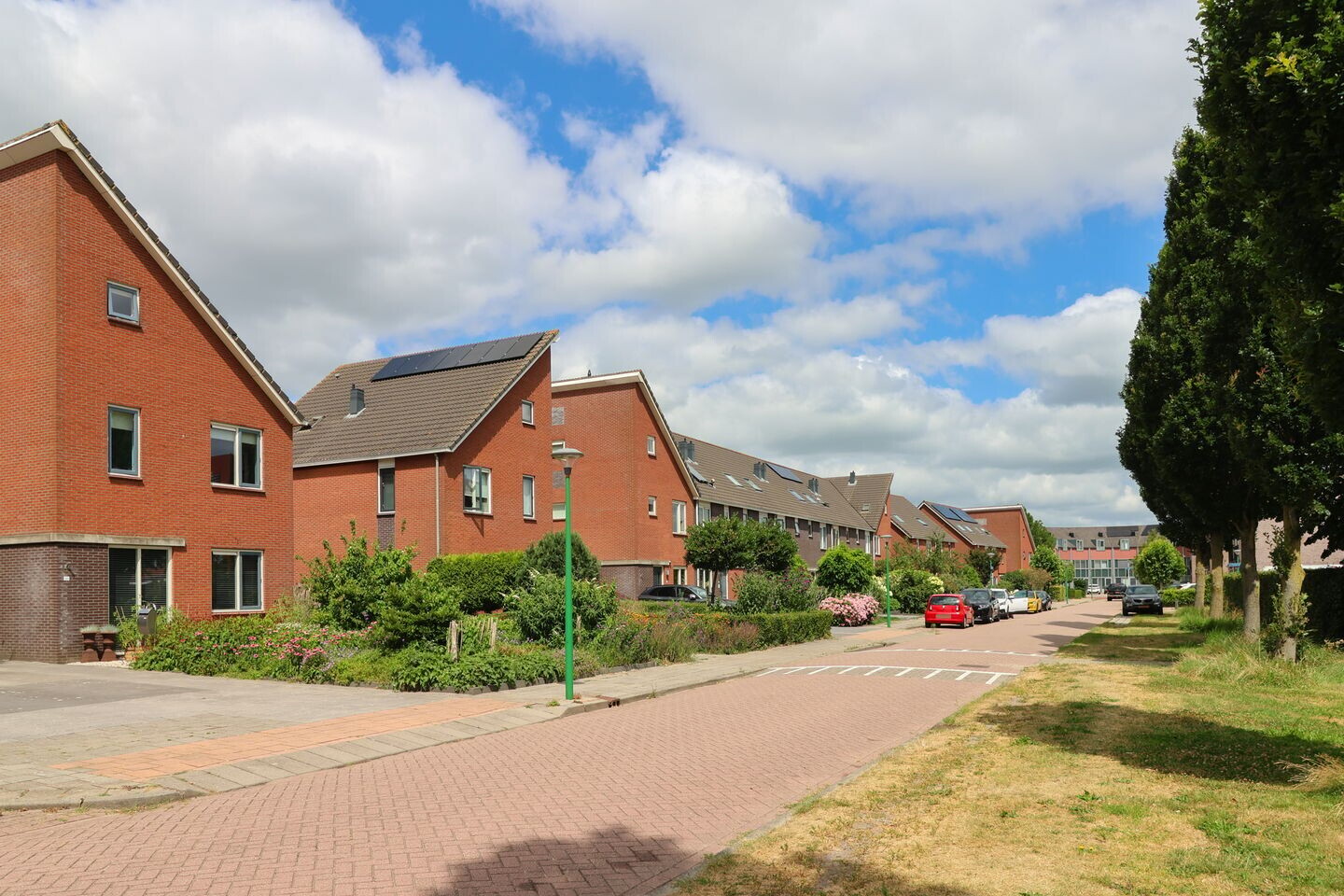 Hoekwoning te koop: Dagpauwoog 30, Sneek