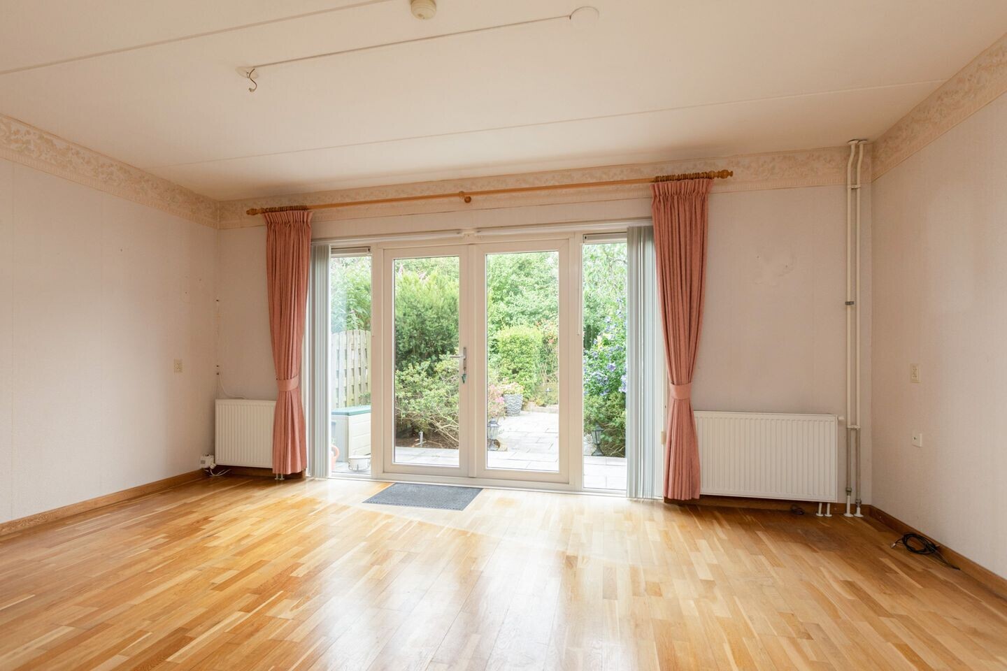 Tussenwoning te koop: Spinnekop 10, Sneek