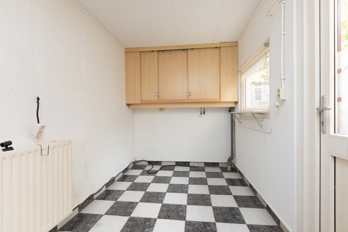 Tussenwoning te koop: Spinnekop 10, Sneek
