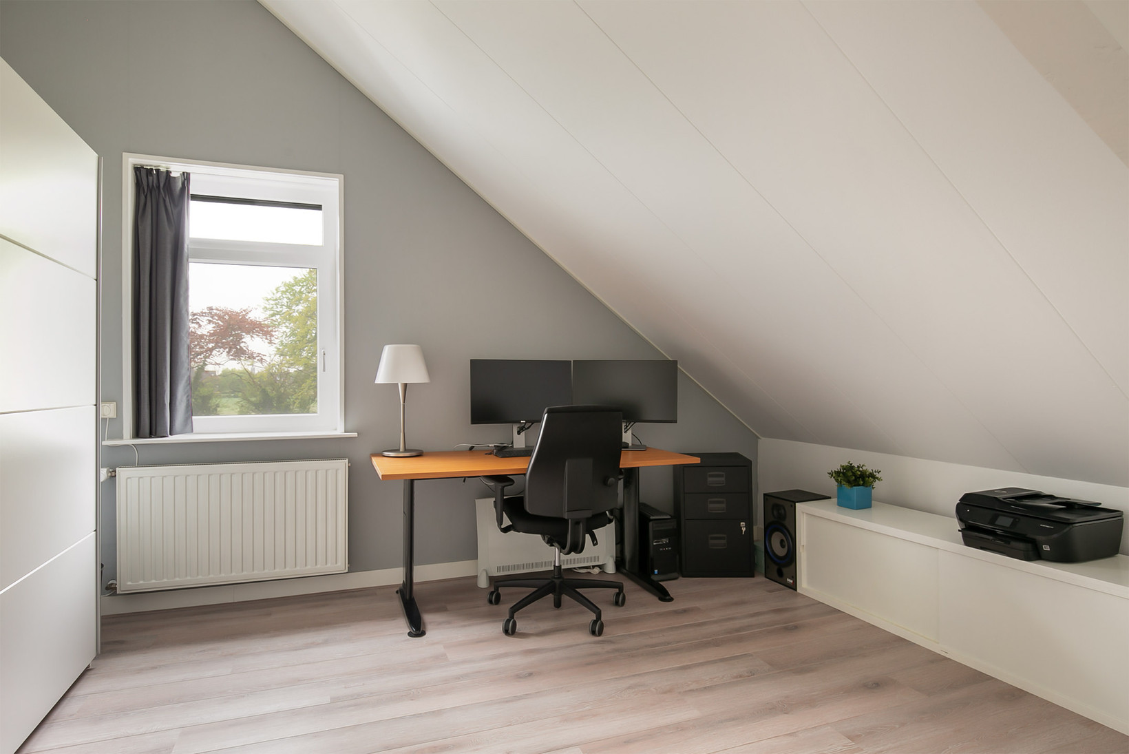 Twee-onder-één-kap te koop: Riperwei 13, Jutrijp