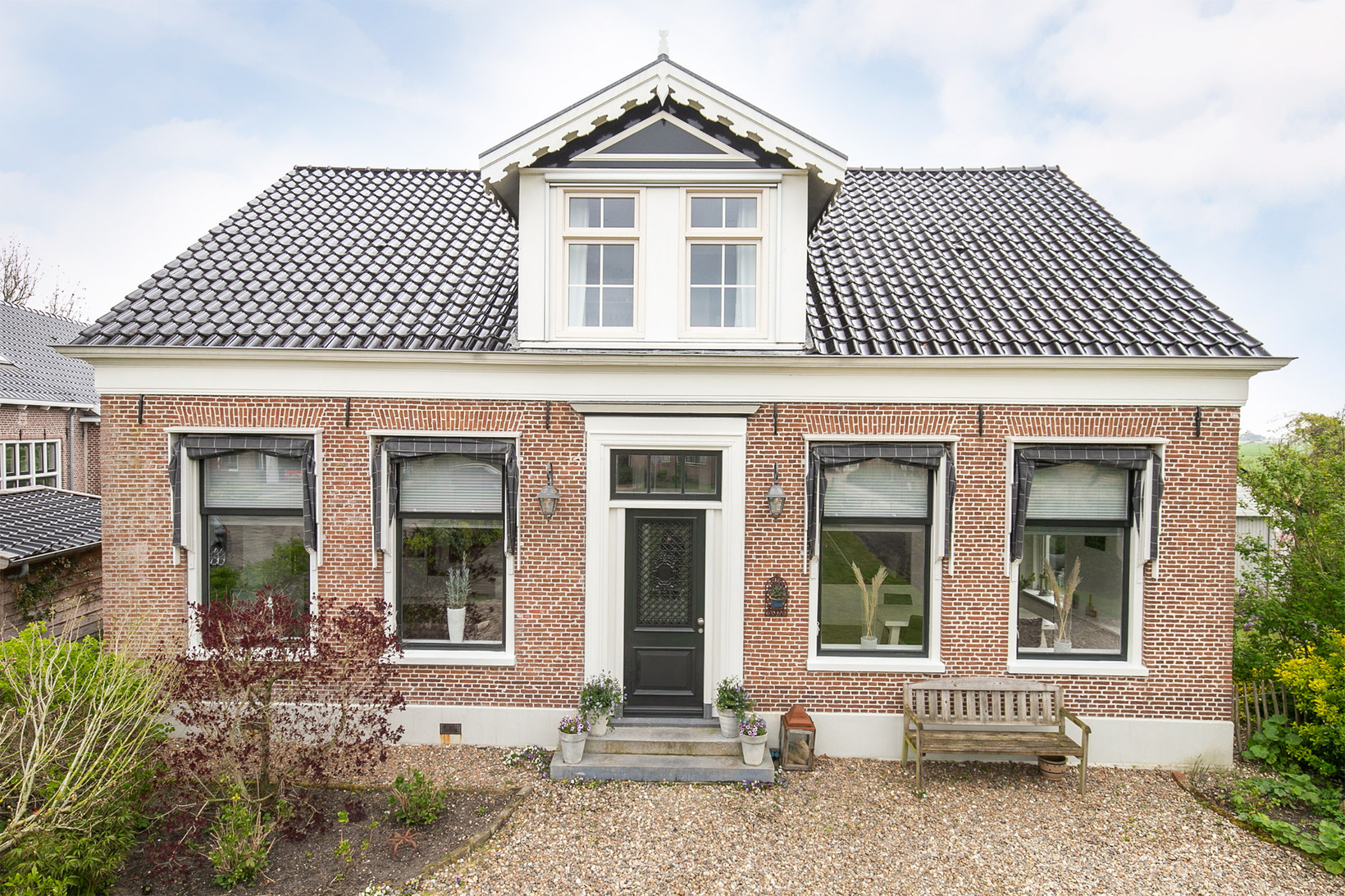 Twee-onder-één-kap te koop: Riperwei 13, Jutrijp