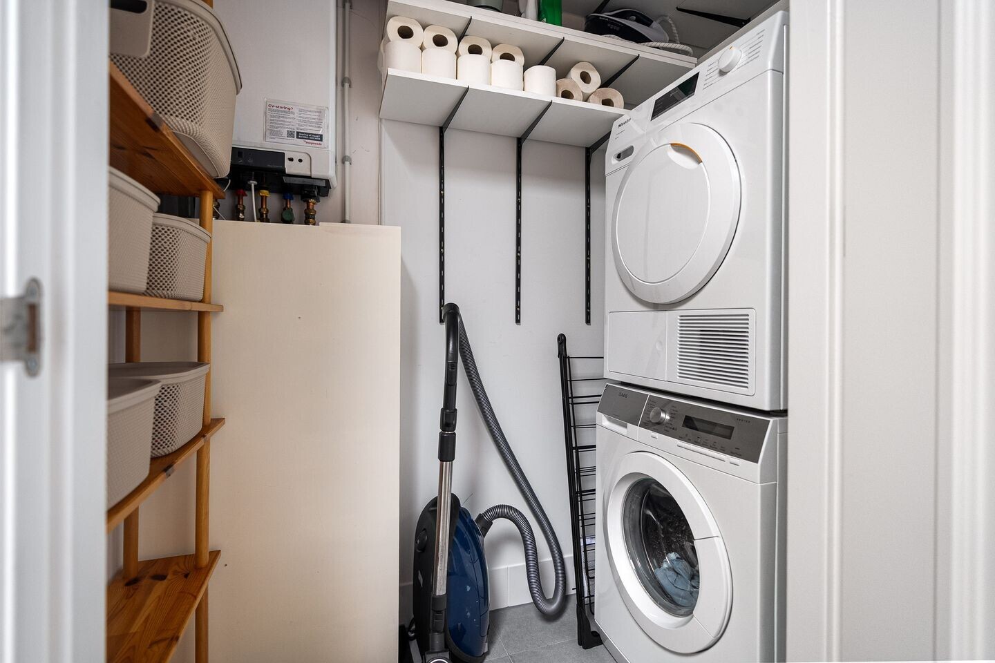 Tussenwoning te koop: Mastenbroek 6, Scharnegoutum