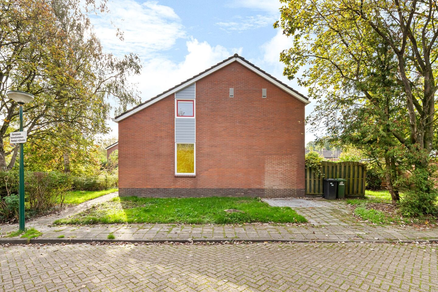 Hoekwoning te koop: De Dassenboarch 18, Ijlst