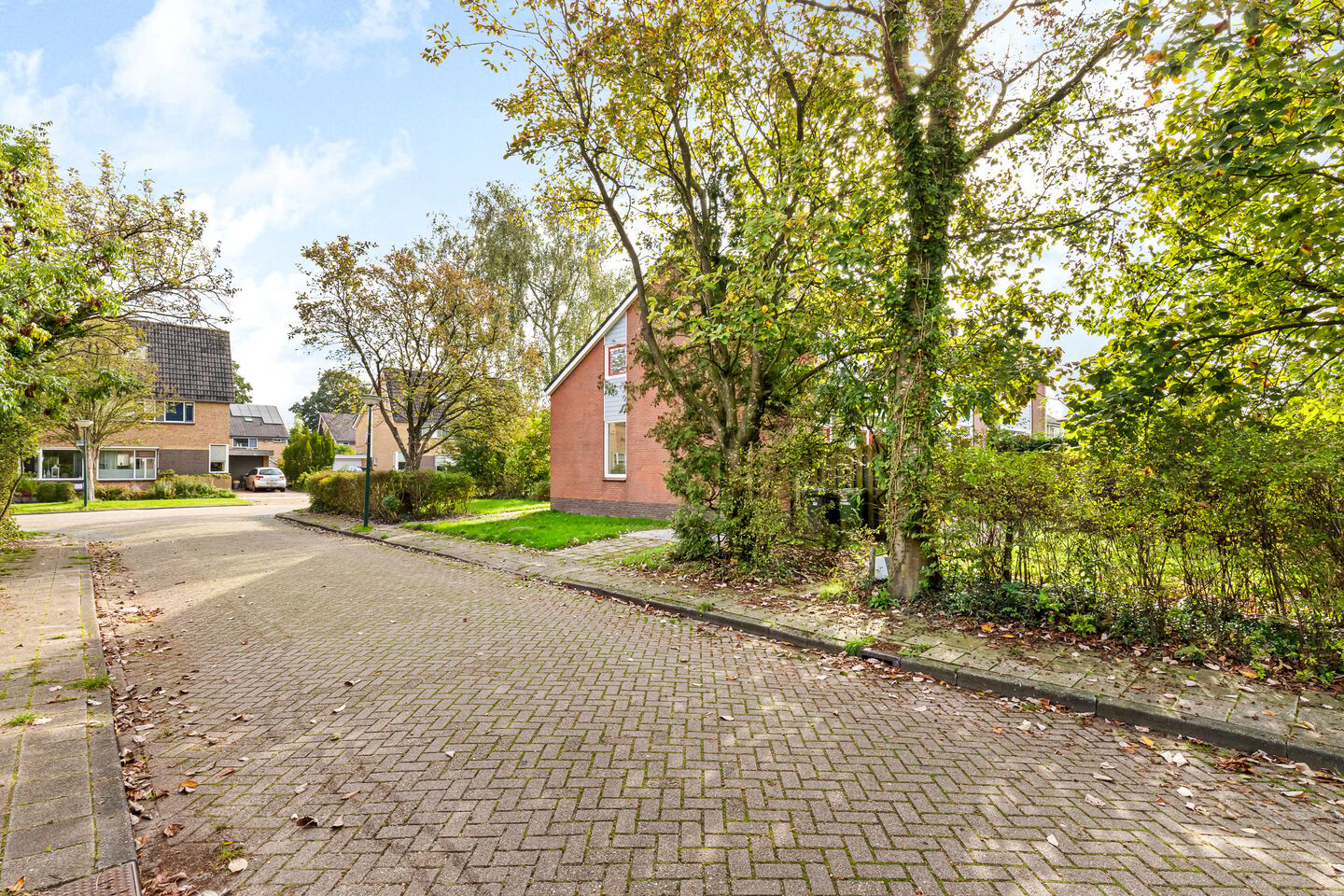 Hoekwoning te koop: De Dassenboarch 18, Ijlst