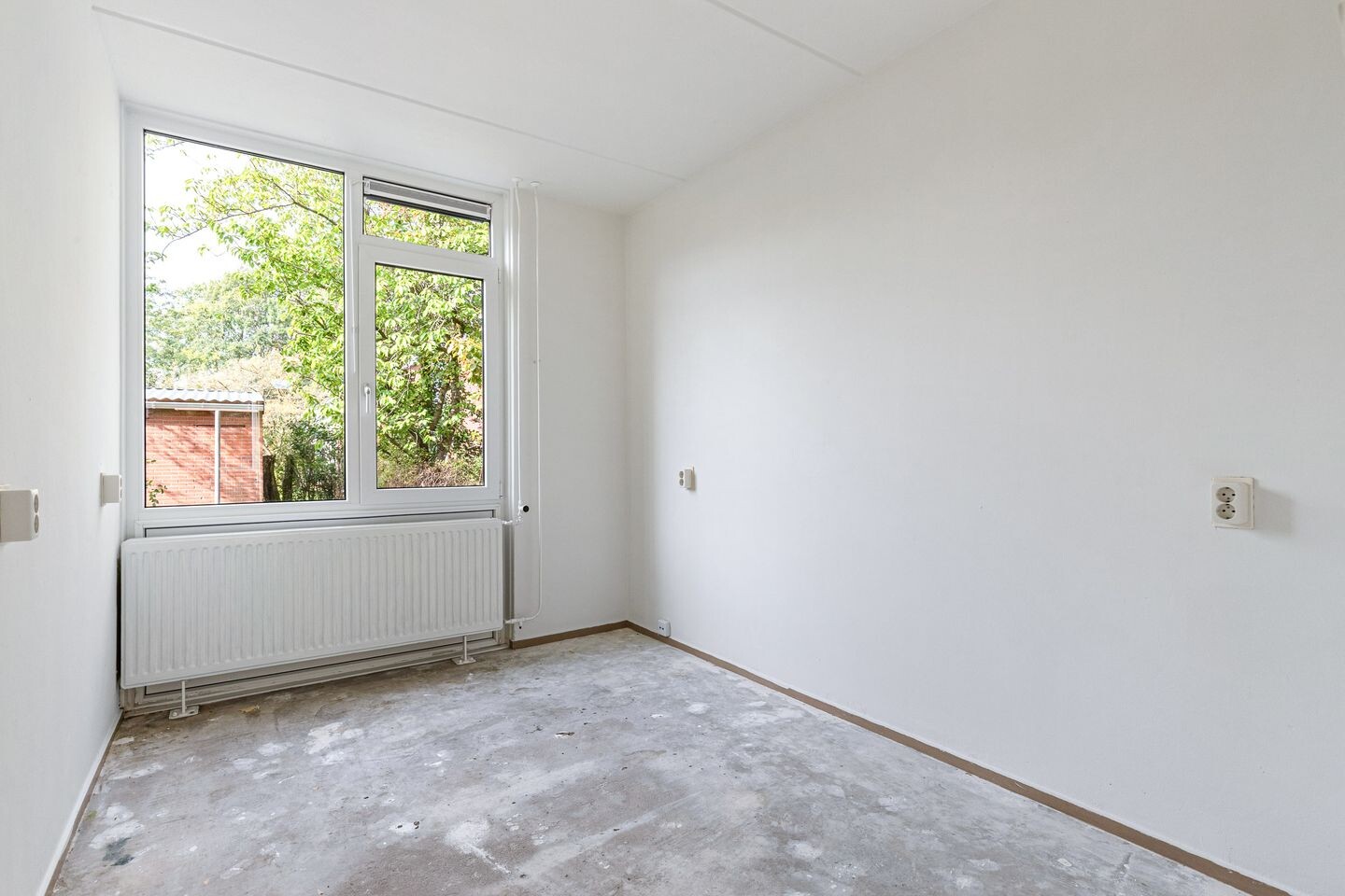Hoekwoning te koop: De Dassenboarch 18, Ijlst