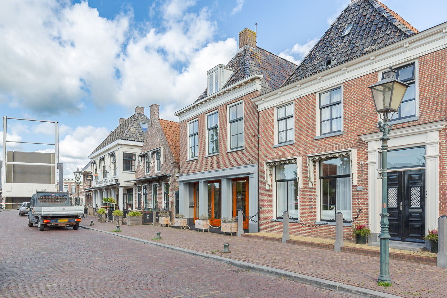 Tussenwoning te koop: Galamagracht 5, Ijlst