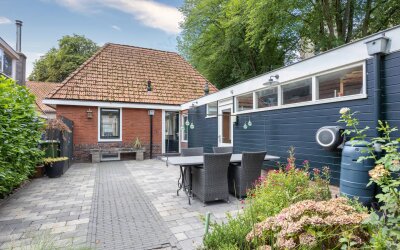 Groot Kerkhof 23