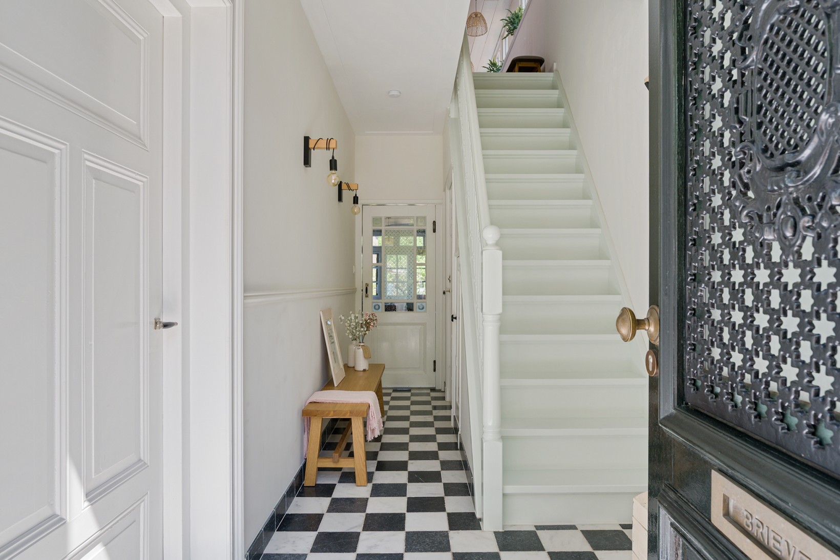 Tussenwoning te koop: Broerestraat 14, Bolsward