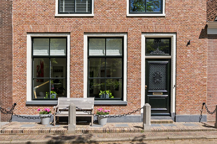 Tussenwoning te koop: Broerestraat 14, Bolsward