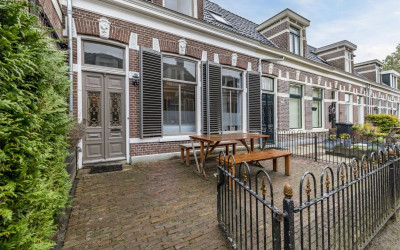 Knetemannstraat 15