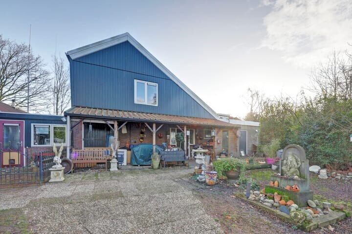 Vrijstaande woning te koop: Feandyk 2, It Heidenskip