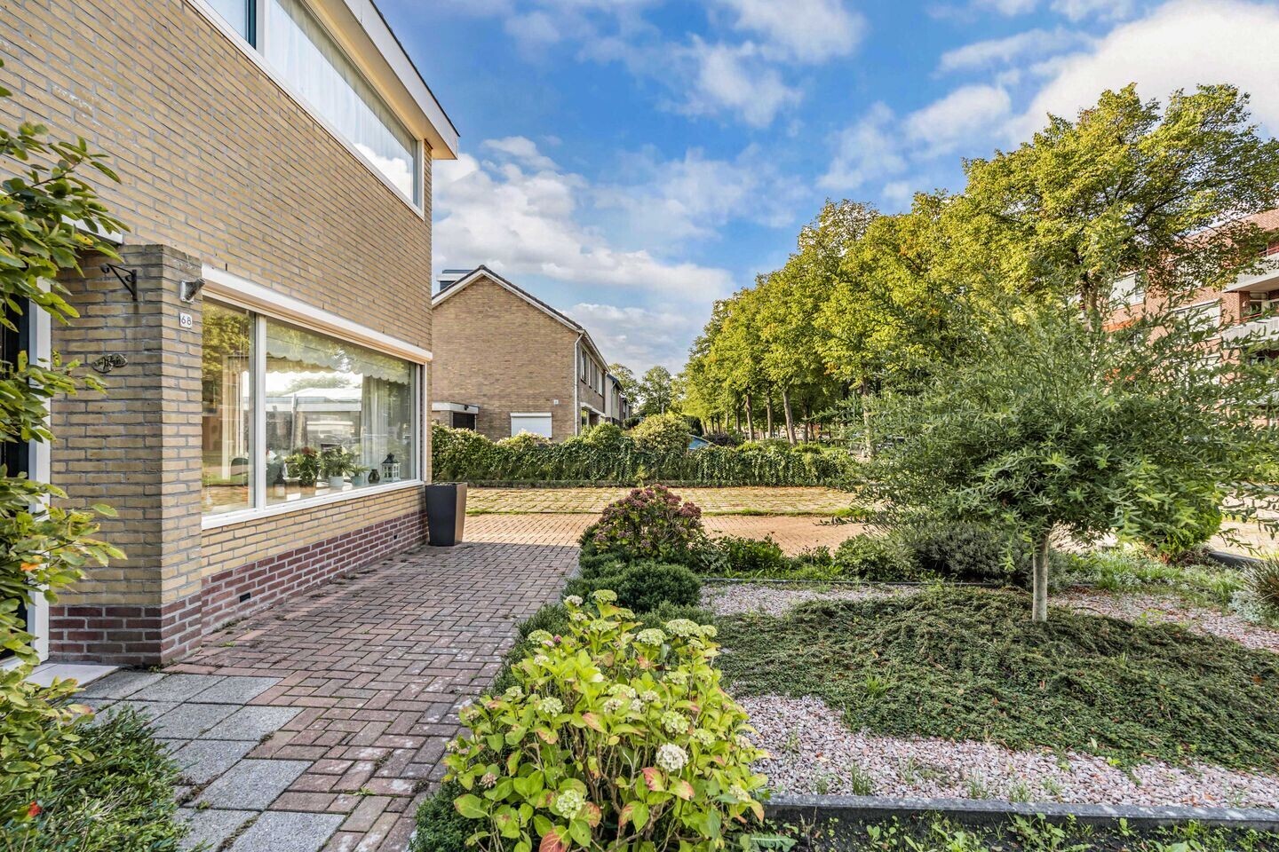 Twee-onder-één-kap te koop: Hertog van Saxenlaan 68, Franeker