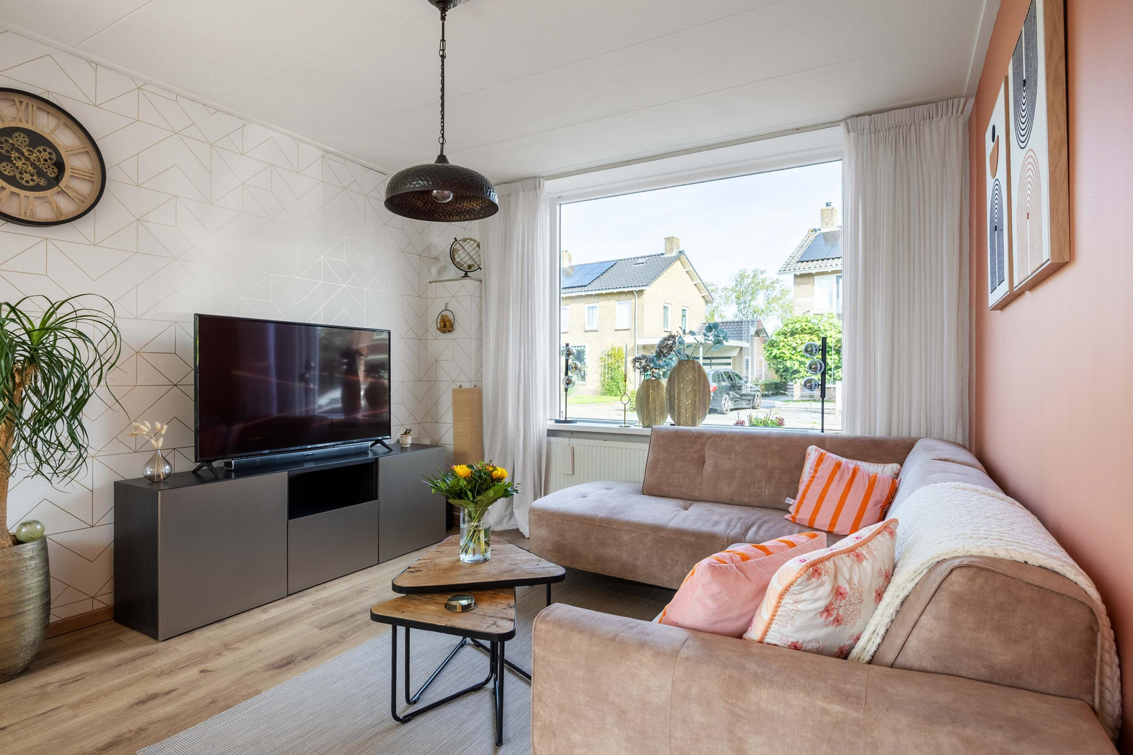 Tussenwoning te koop: Burgemeester Westerhuisstraat 7, Franeker