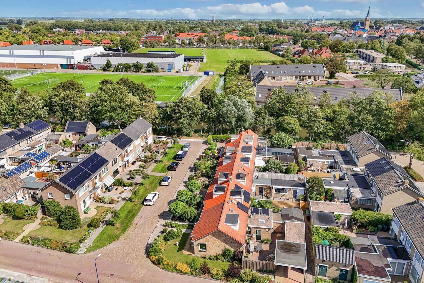 Hoekwoning te koop: Lammert Hofstrastraat 12, Franeker