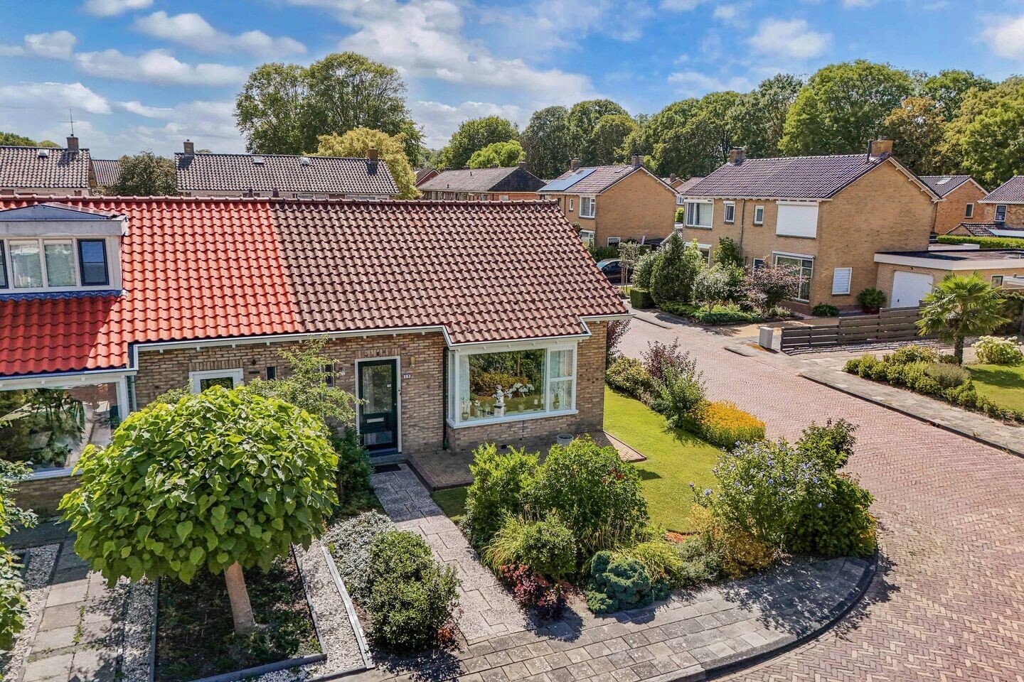 Hoekwoning te koop: Lammert Hofstrastraat 12, Franeker