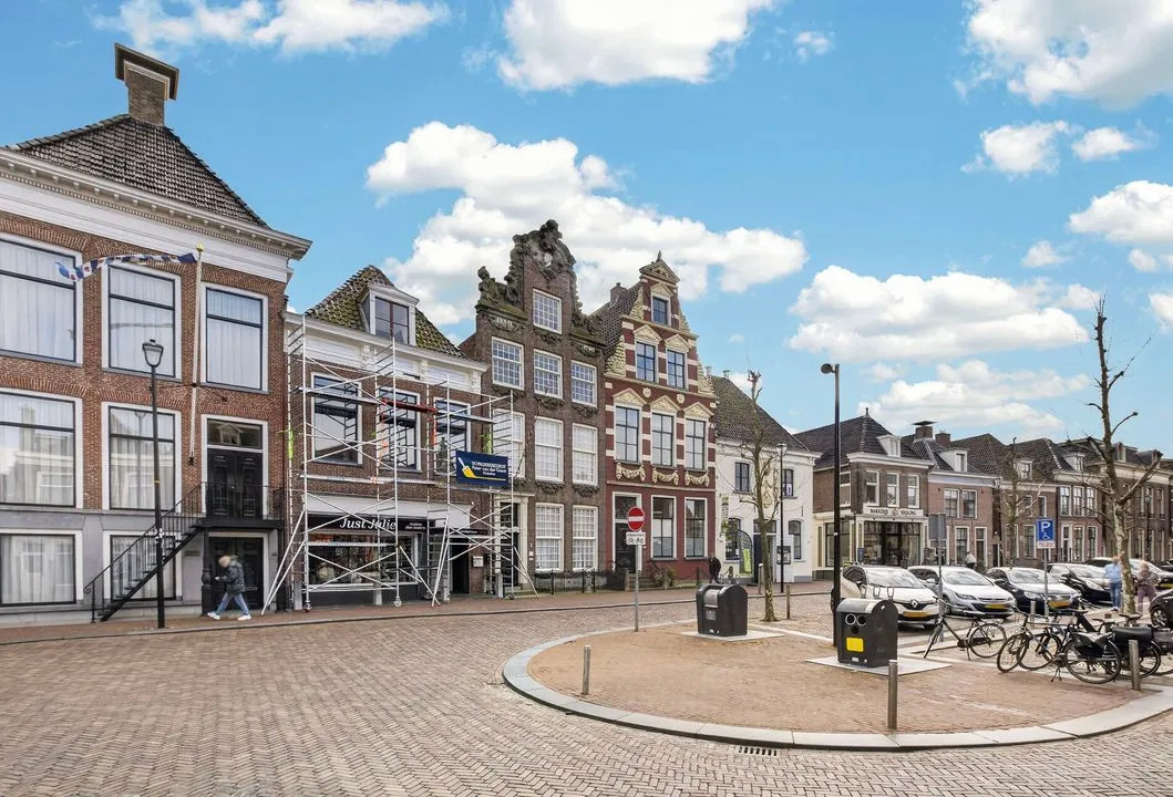 Tussenwoning te koop: Voorstraat 49, Franeker