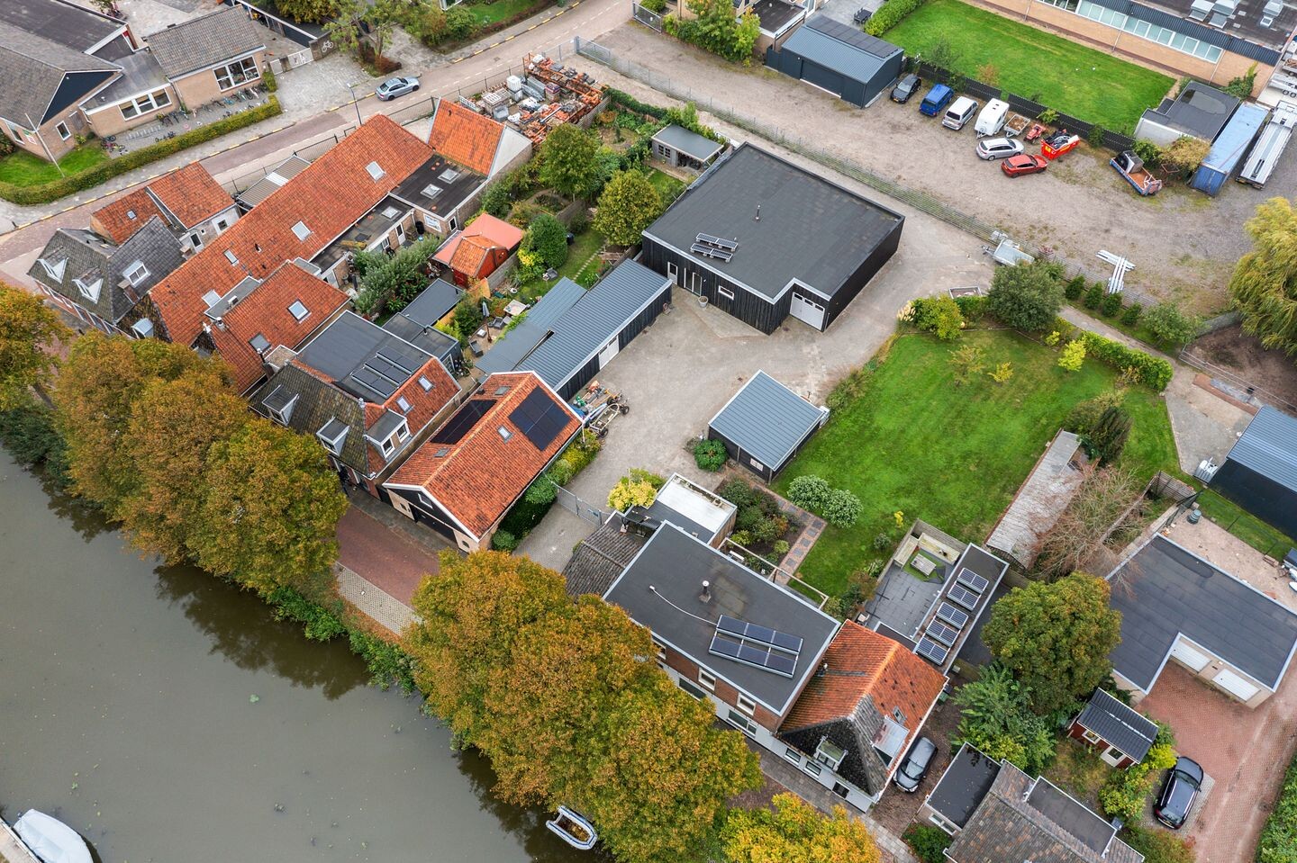 Twee-onder-één-kap te koop: Tuinen 56, Franeker
