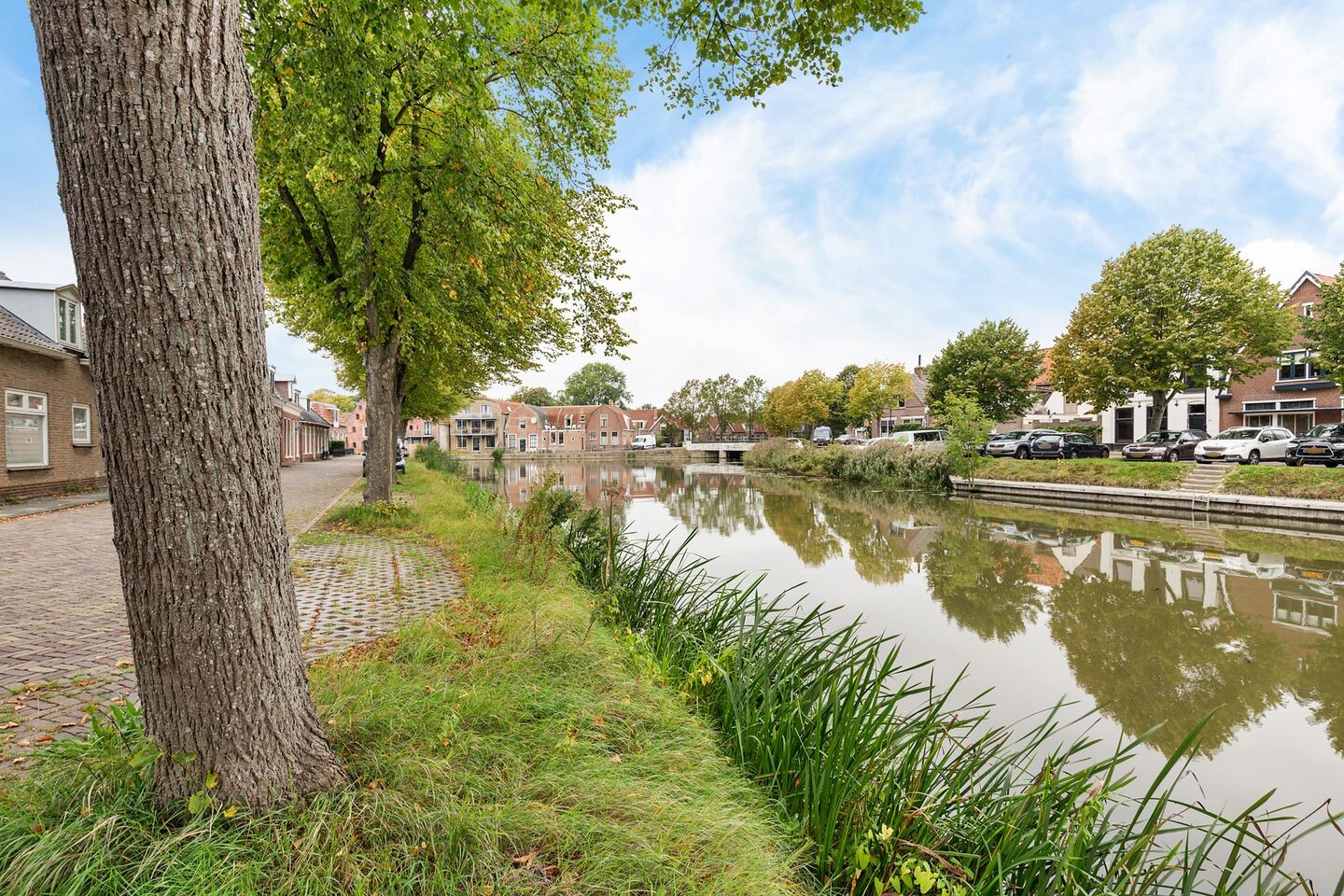 Twee-onder-één-kap te koop: Tuinen 56, Franeker