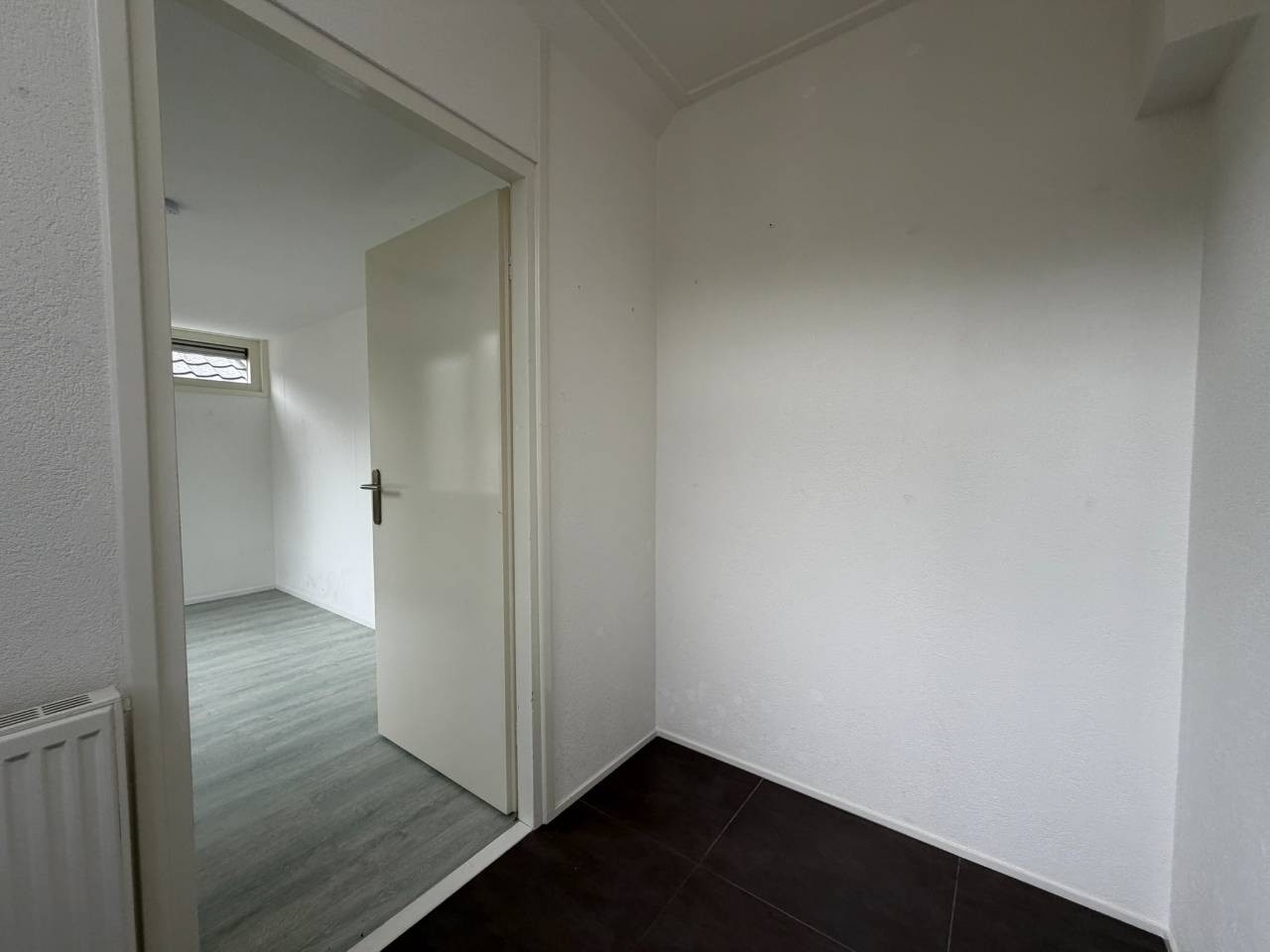 Tussenwoning te koop: Ulbe van Houtenplein 8, Franeker