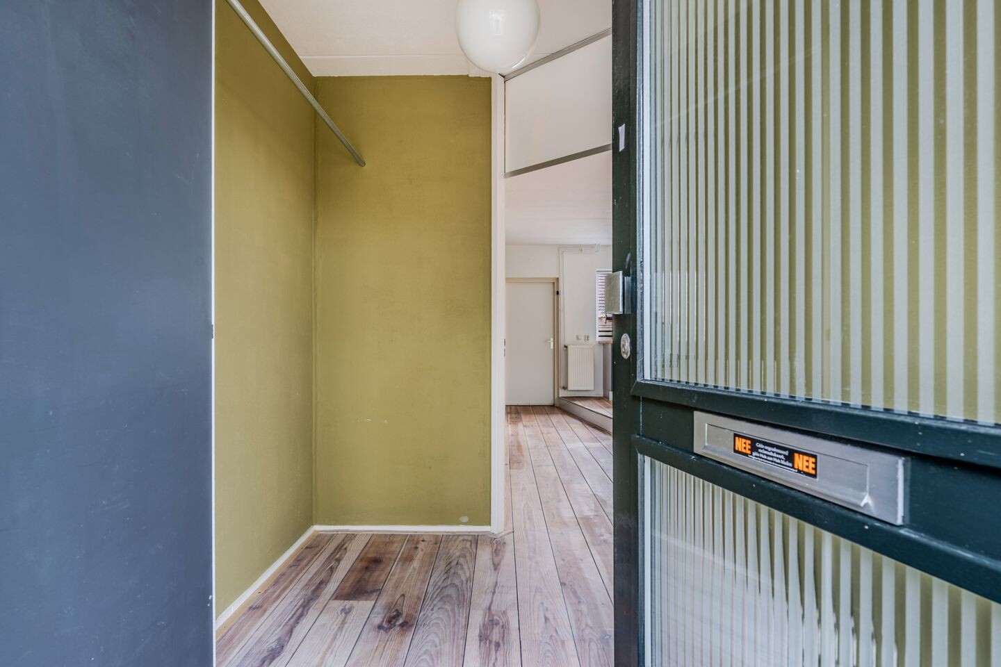 Tussenwoning te koop: Karveel 18, Franeker