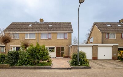 Jhr A F de Savornin Lohmanstraat 34