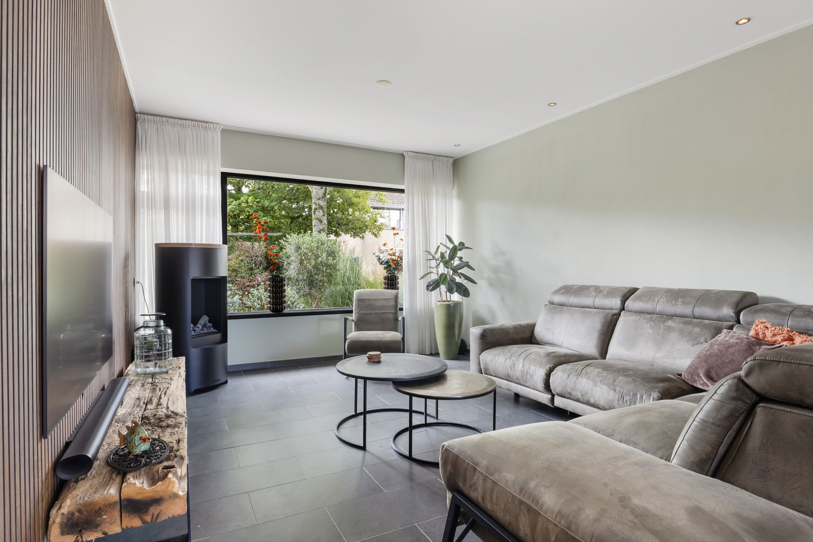 Tussenwoning te koop: Jan Vlietstrastraat 15, Franeker