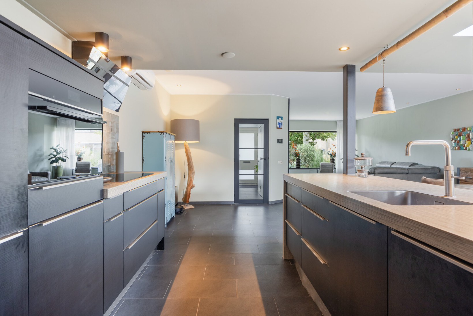 Tussenwoning te koop: Jan Vlietstrastraat 15, Franeker