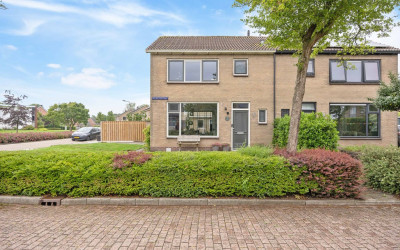Ds J van Dijkstraat 1