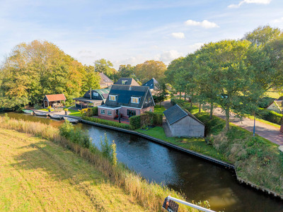 Hoofdweg 24
