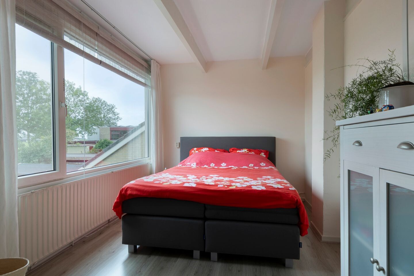 Tussenwoning te koop: H S Sytstrastrjitte 14, Achlum