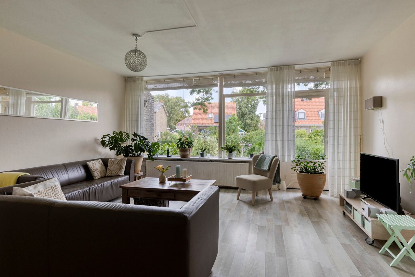 Tussenwoning te koop: H S Sytstrastrjitte 14, Achlum