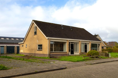 Zevenhuiste. 1-B