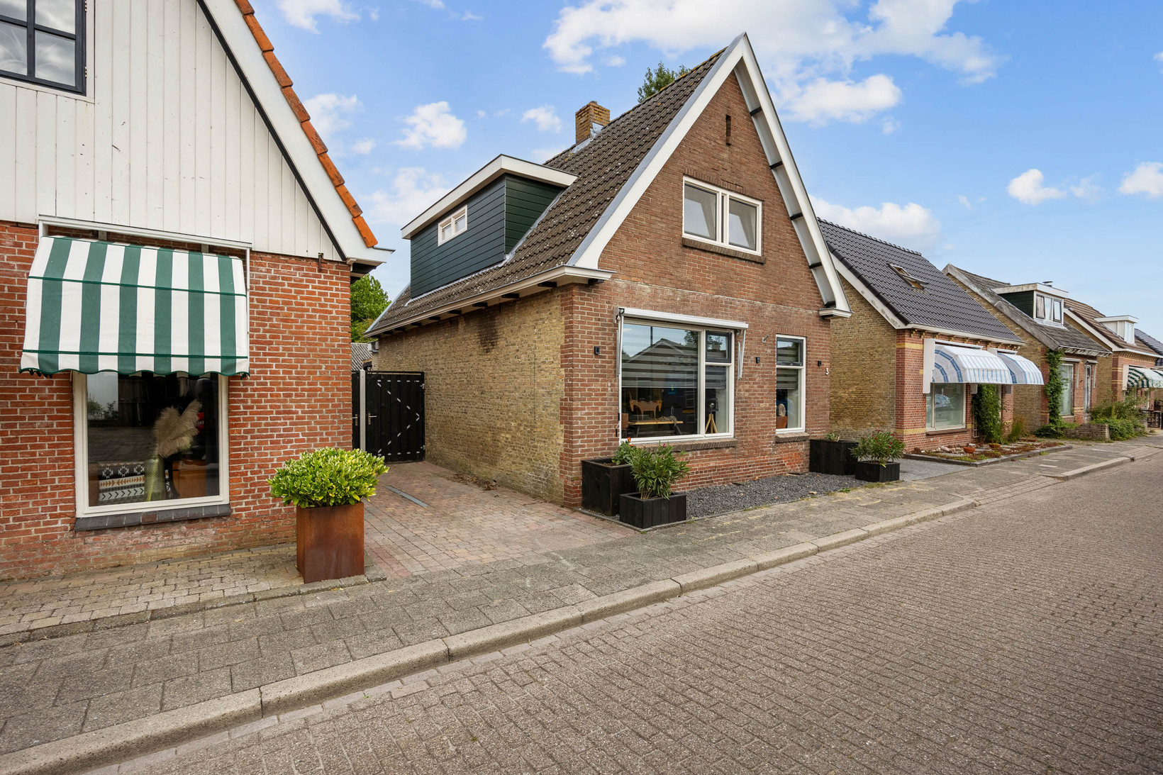 Twee-onder-één-kap te koop: Zevenhuisterweg 3, Ried