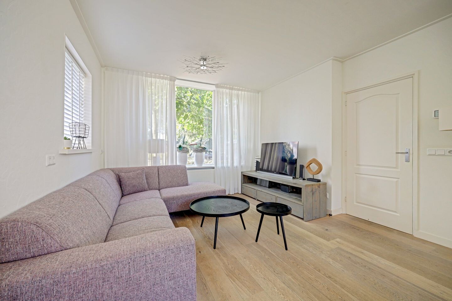 Hoekwoning te koop: Douwe Sixmastrjitte 7, Tzummarum