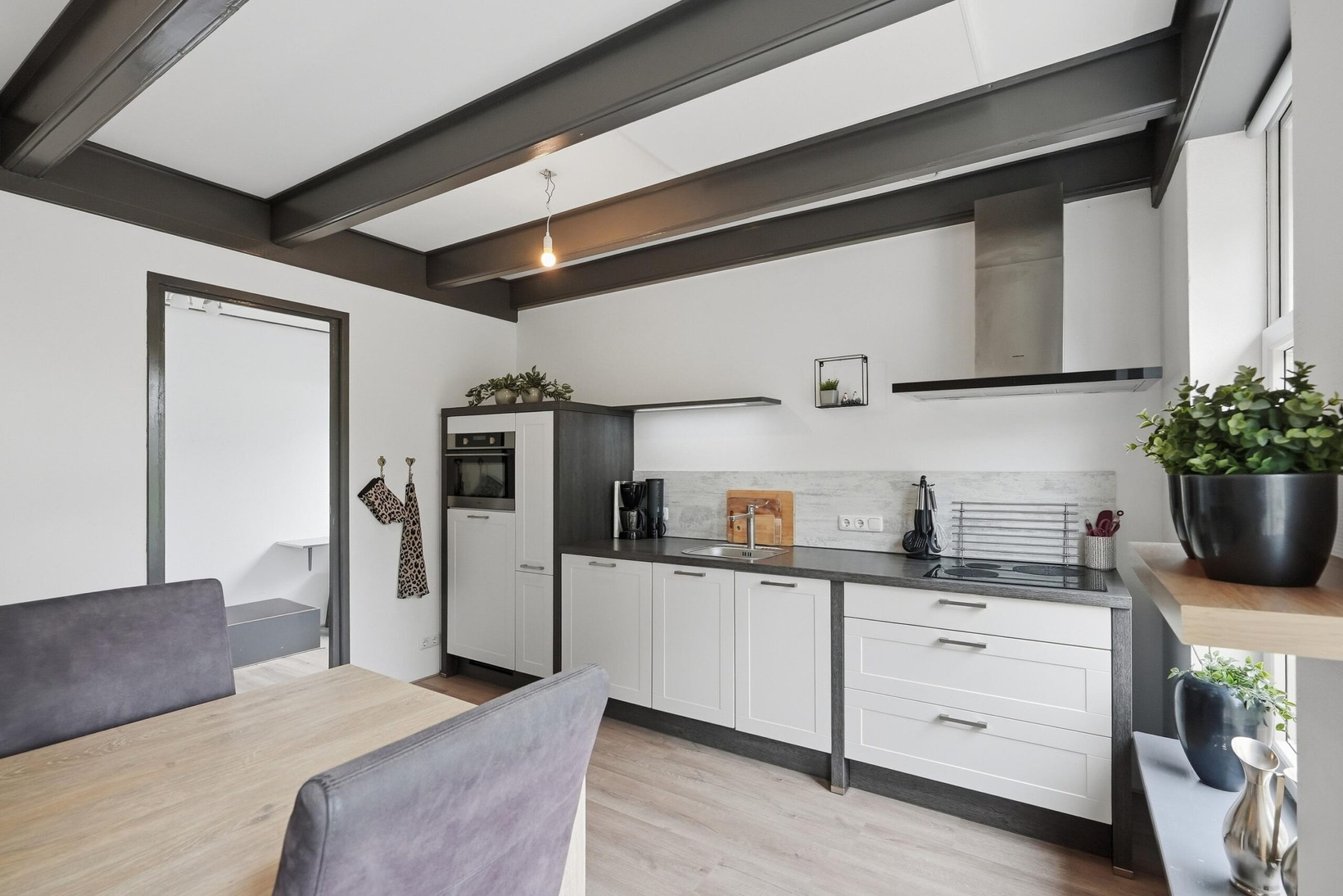 Vrijstaande woning te koop: Lidlumerwei 12, Oosterbierum