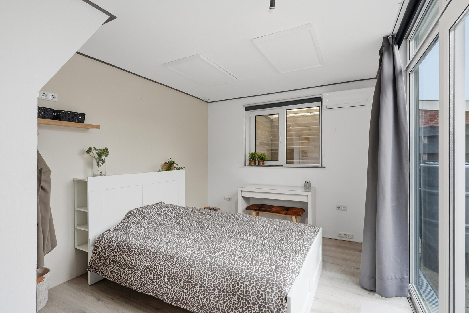 Vrijstaande woning te koop: Lidlumerwei 12, Oosterbierum
