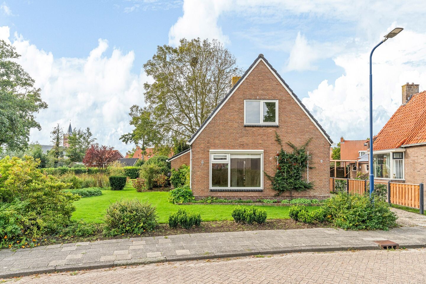 Vrijstaande woning te koop: Buorfinneleane 8, Sexbierum