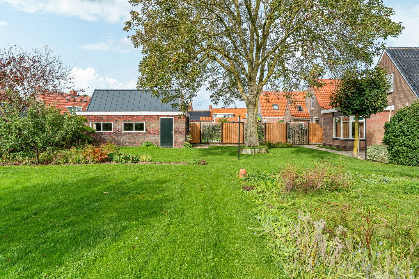 Vrijstaande woning te koop: Buorfinneleane 8, Sexbierum