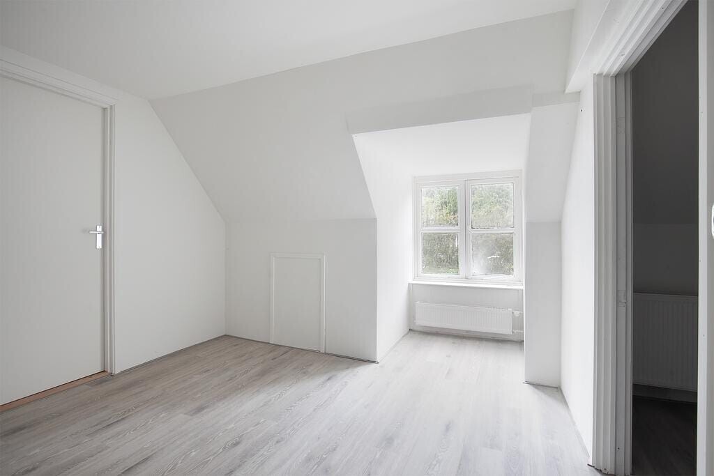 Twee-onder-één-kap te koop: Van Hottingawei 13, Pietersbierum