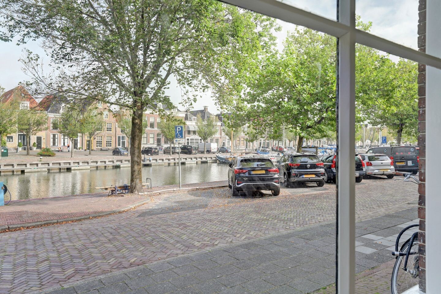 Hoekwoning te koop: Vismarkt 1A, Harlingen