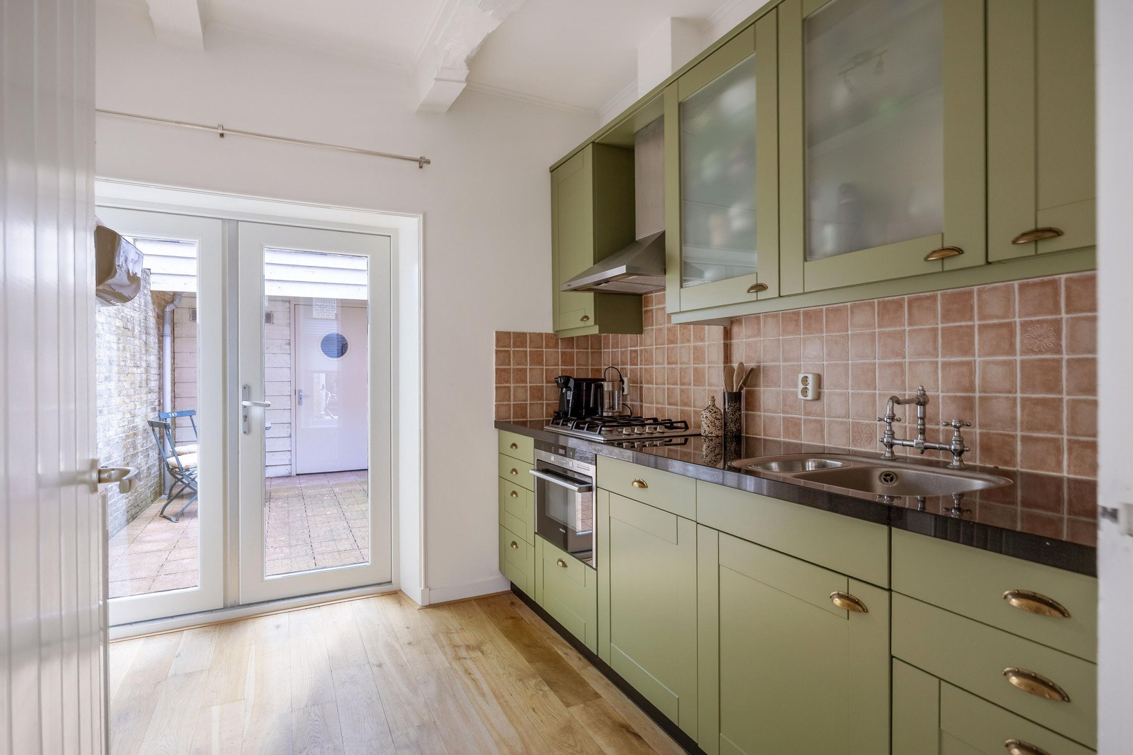 Hoekwoning te koop: Kleine Kerkstraat 7, Harlingen