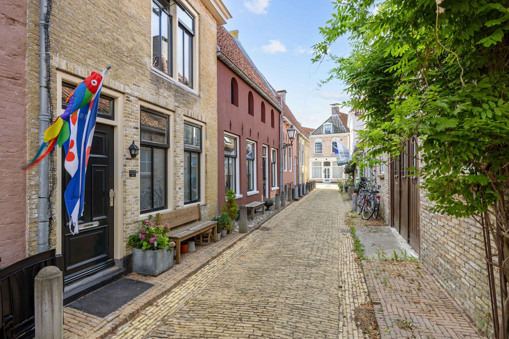 Hoekwoning te koop: Kleine Kerkstraat 7, Harlingen