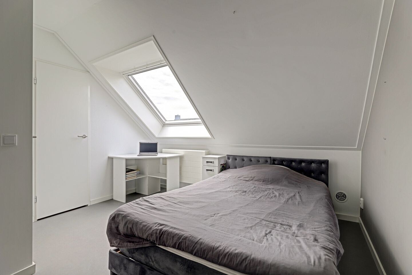Twee-onder-één-kap te koop: Vliestroom 10, Harlingen