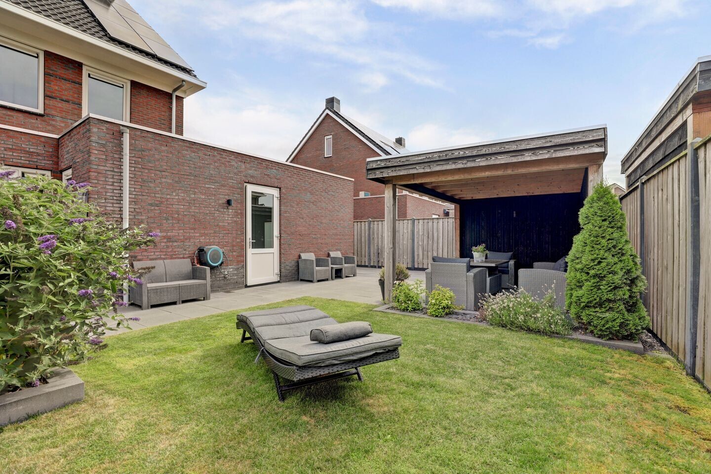Twee-onder-één-kap te koop: Vliestroom 10, Harlingen