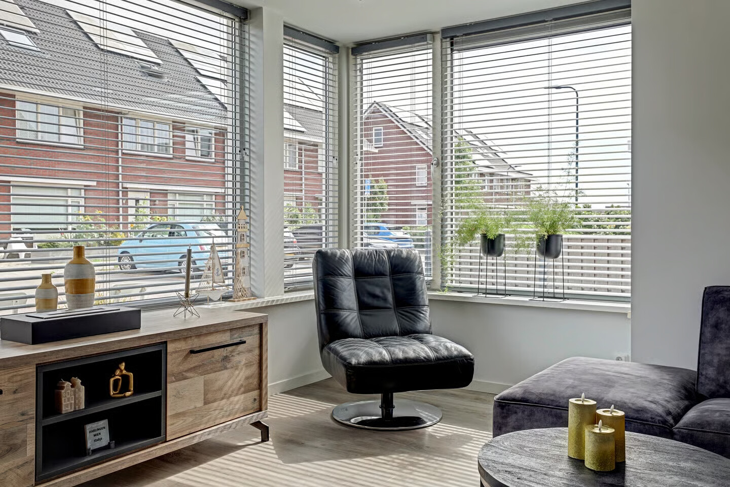 Twee-onder-één-kap te koop: Vliestroom 10, Harlingen