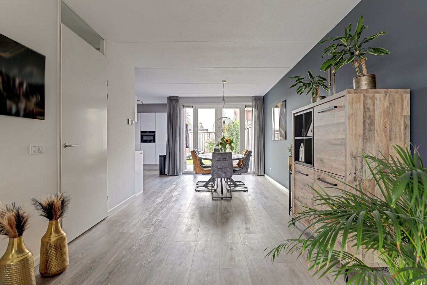 Twee-onder-één-kap te koop: Vliestroom 10, Harlingen